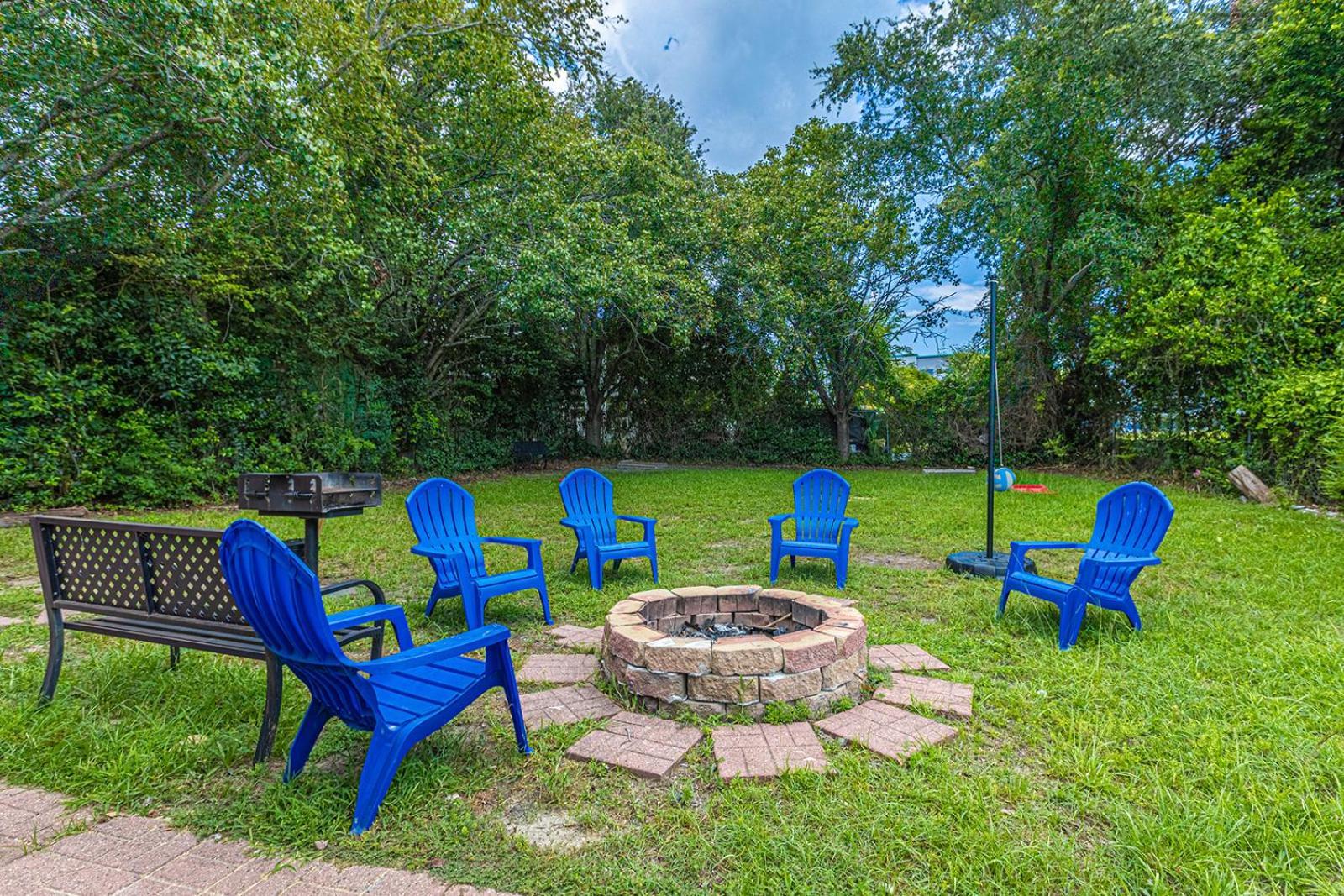 Gorgeous Centrally Located Ocean View 2 King, Huge Private Yard & Deck, Firepit, Bbq, & Game Tables Myrtle Beach Exterior foto